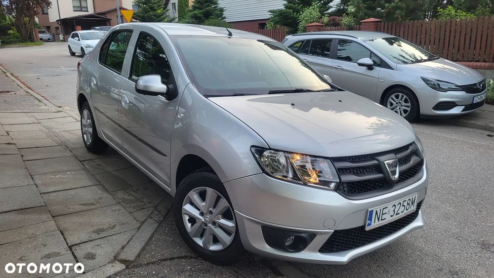 Dacia Logan 1.2 16V Laureate - 1