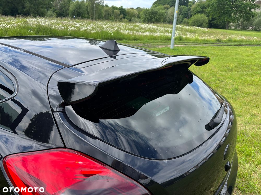 Kia Ceed 1.6 T-GDI GT - 6