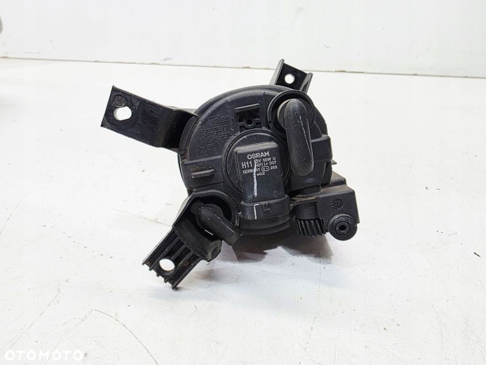 HALOGEN LAMPA PRZECIWMGIELNA LEWY PRZÓD AUDI A3 8P A4 B7 8E0941699C 1/25 - 6