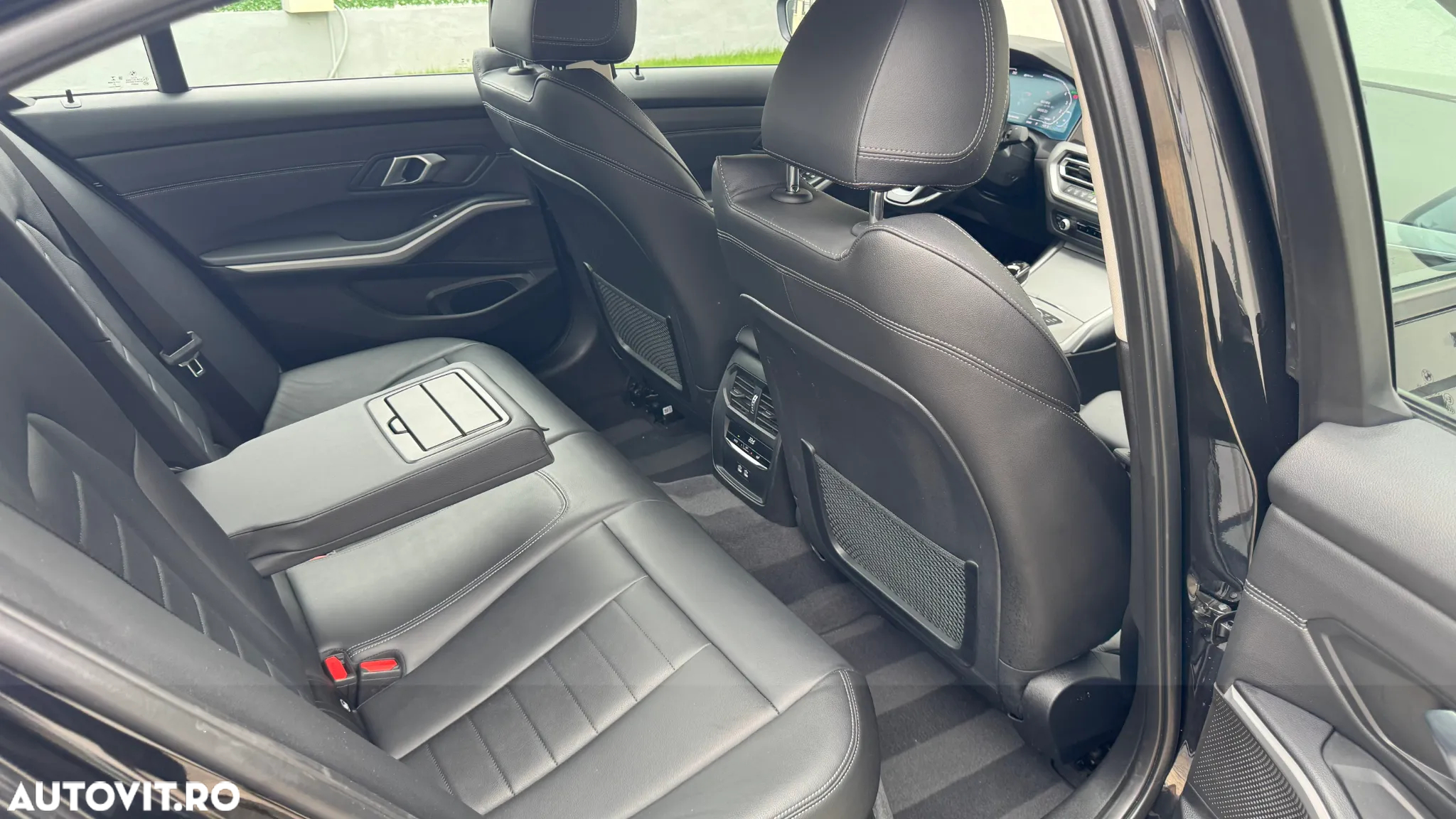 BMW Seria 3 320e Aut. M Sport - 17