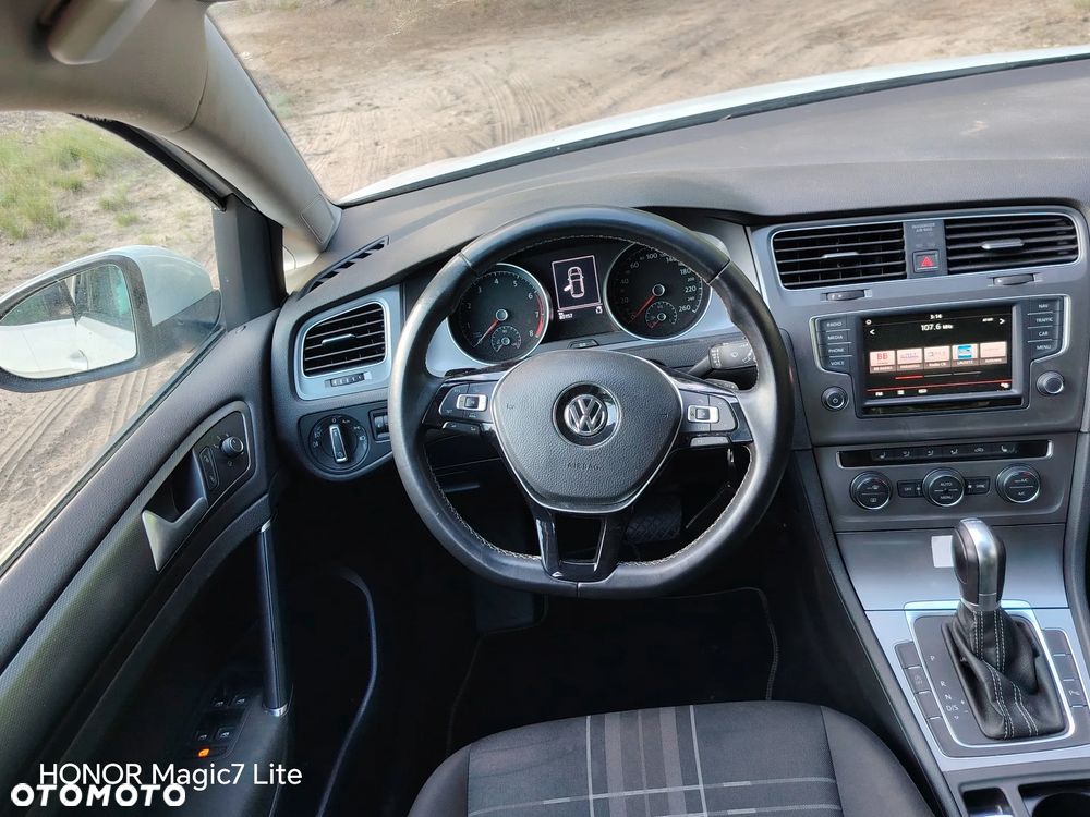 Volkswagen Golf 1.2 TSI BlueMotion Technology DSG Lounge - 8