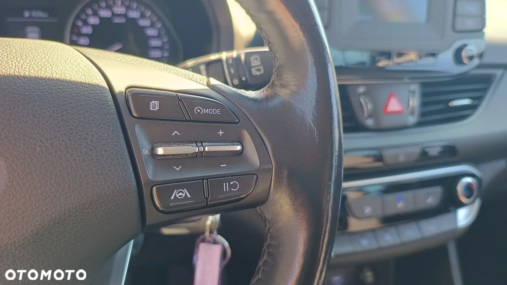 Hyundai i30 1.5 DPI Comfort - 27