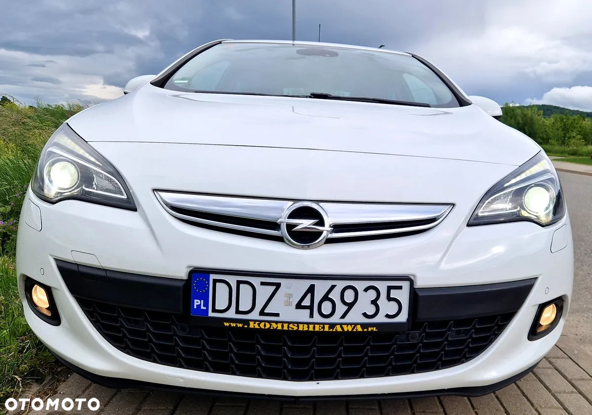 Opel Astra GTC 1.6 Turbo Innovation - 5