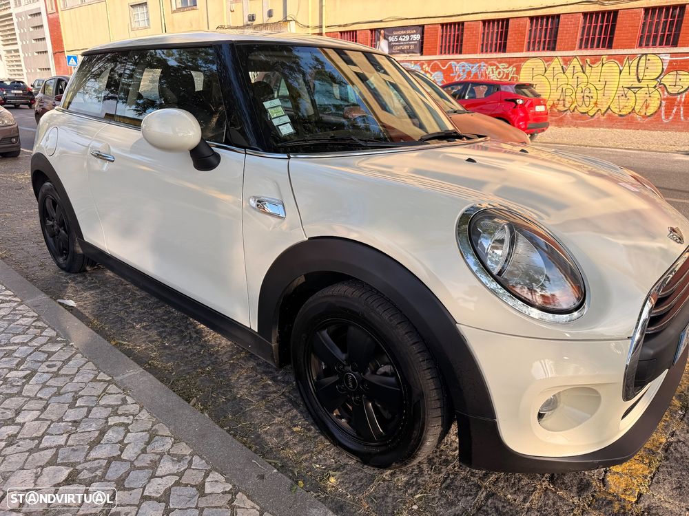 MINI 3 Portas One D - 14