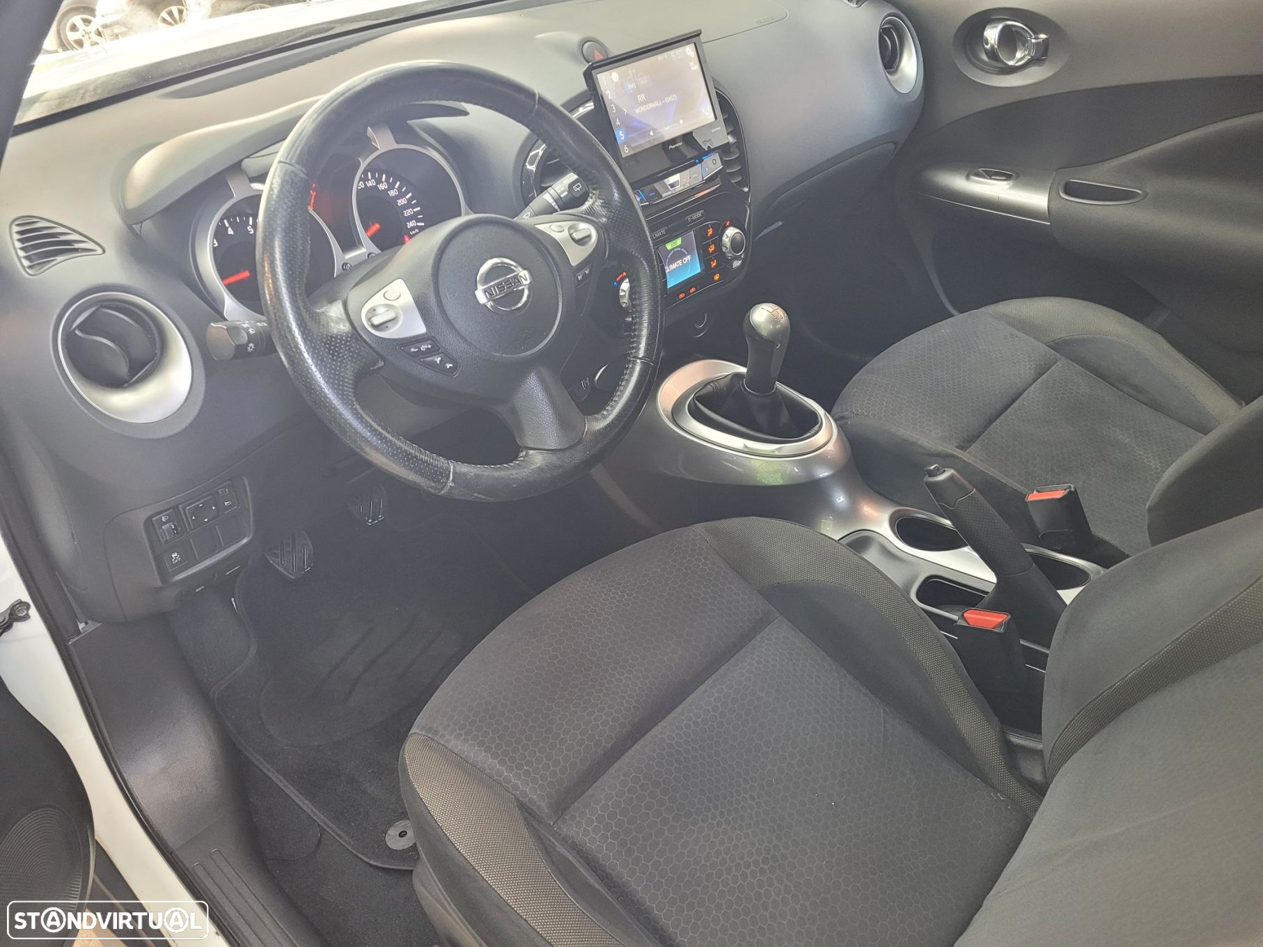 Nissan Juke 1.6 Eco Acenta Connect - 9