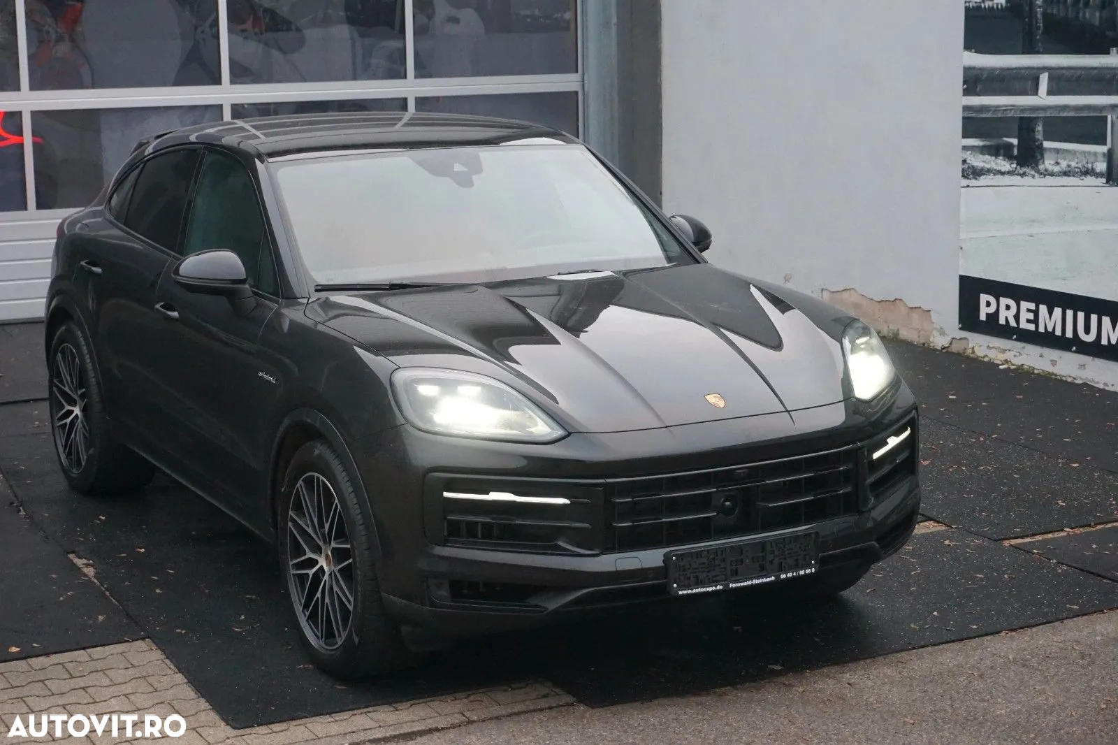Porsche Cayenne Coupe S E-Hybrid - 3