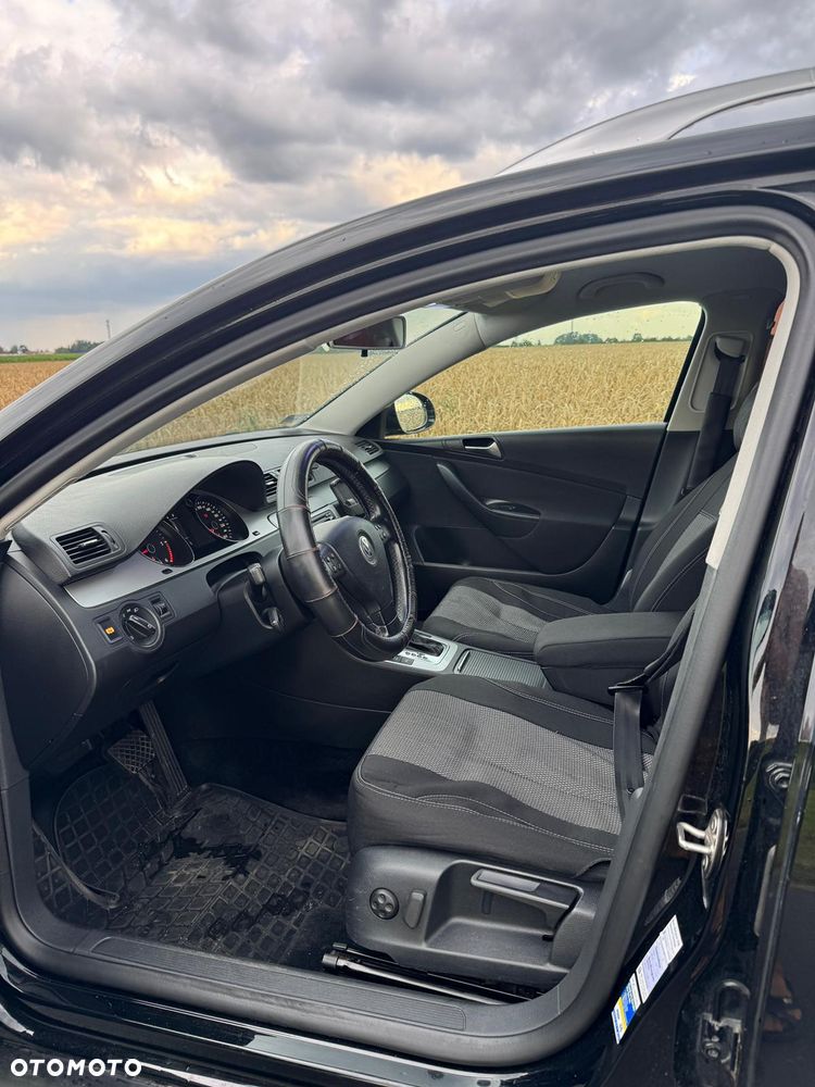 Volkswagen Passat Variant 2.0 TDI Comfortline DSG - 10