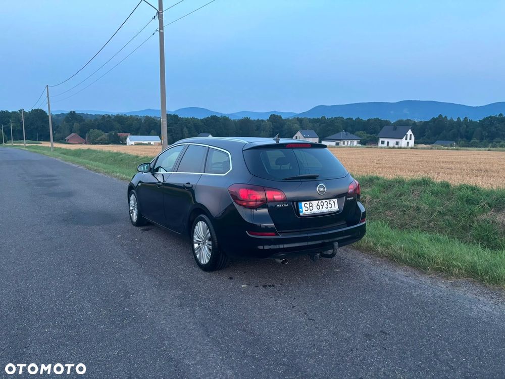 Opel Astra 1.4 Turbo - 5