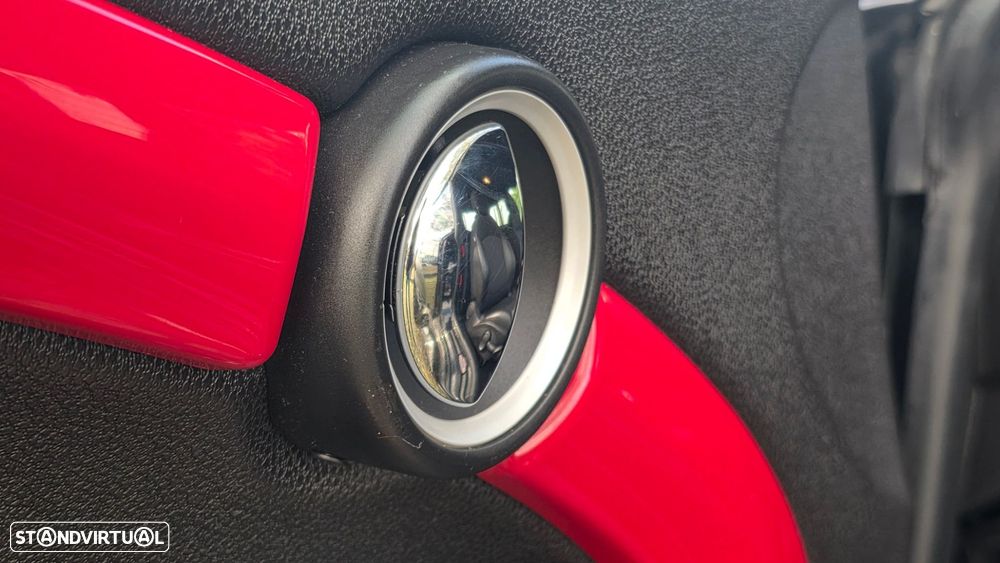 MINI 3 Portas John Cooper Works - 26