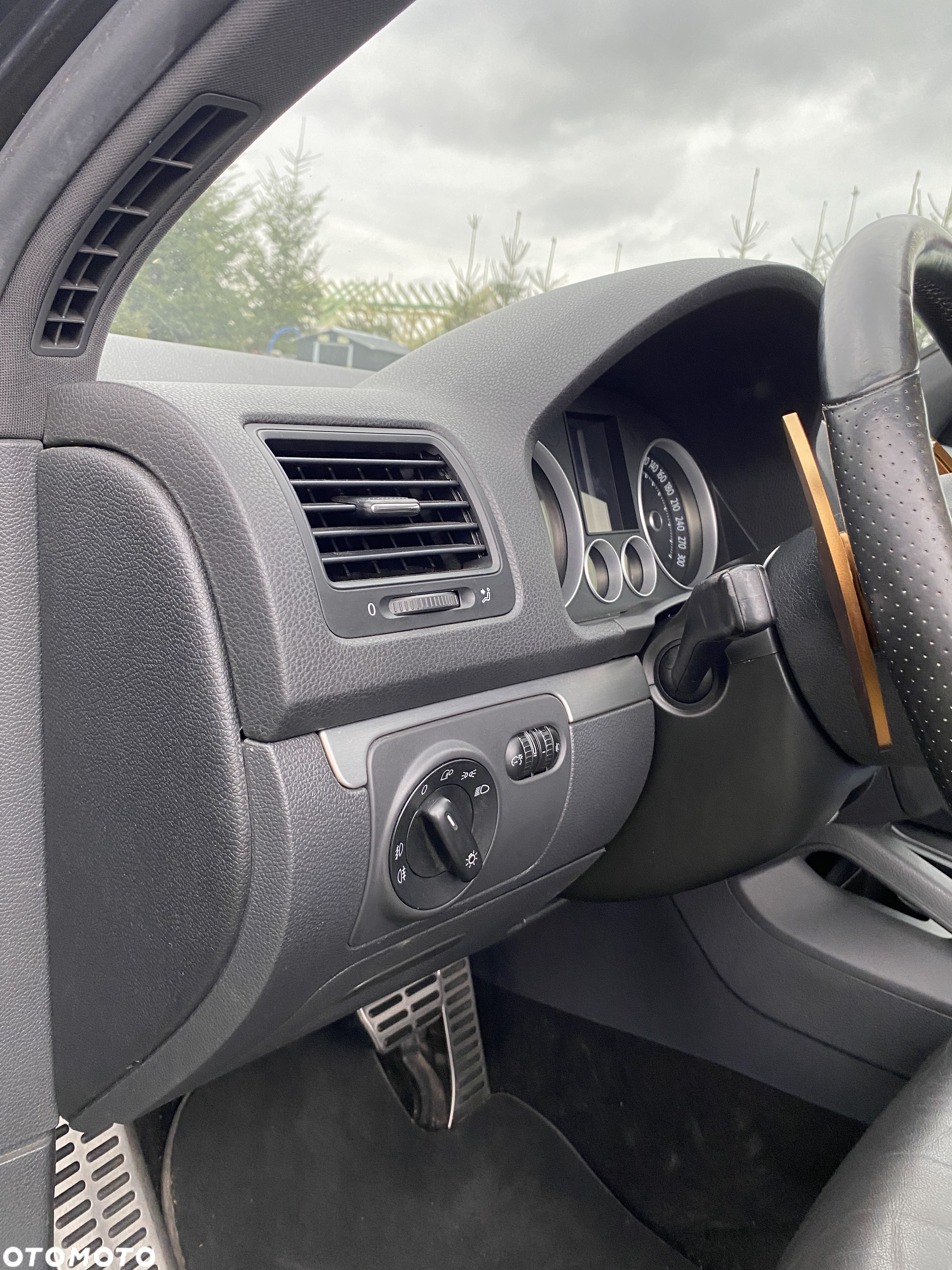 Volkswagen Golf 2.0 GTI DSG - 10