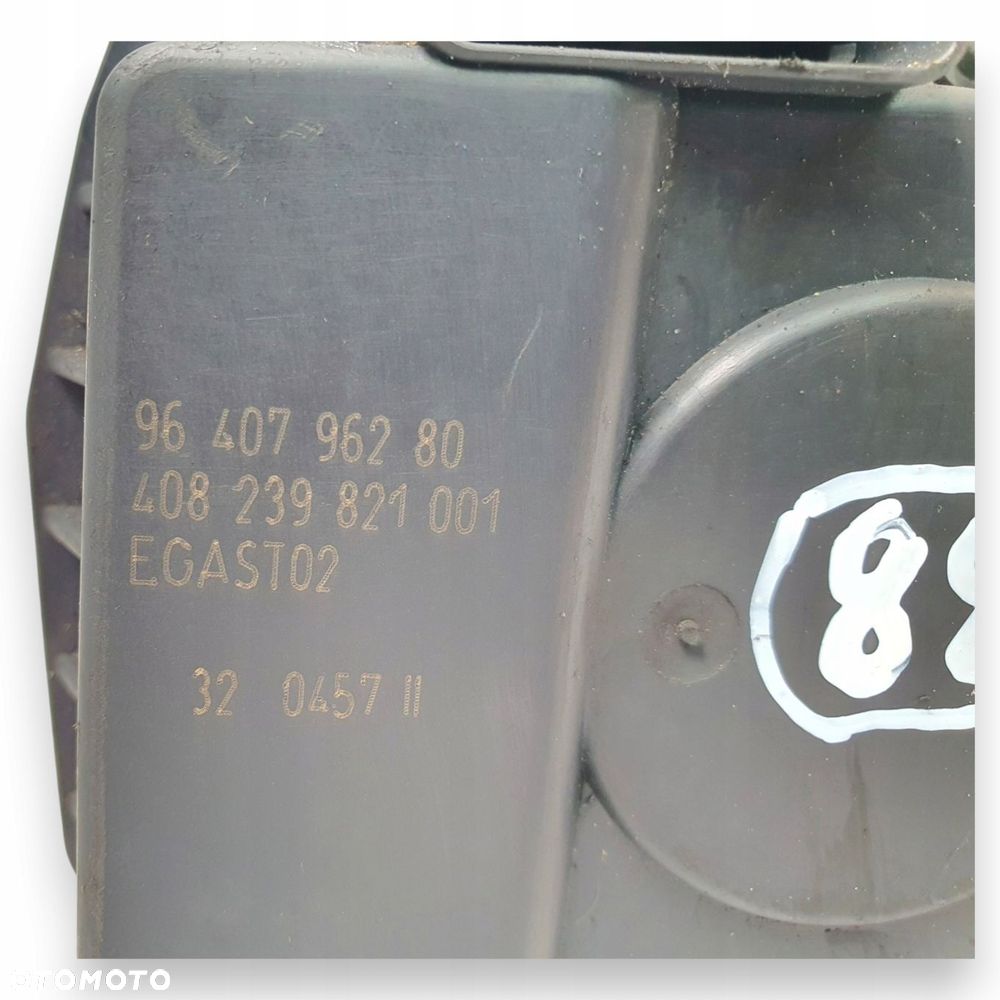 PRZEPUSTNICA Peugeot 407 307 2.0 16V 9640796280 408239821001 VDO - 2