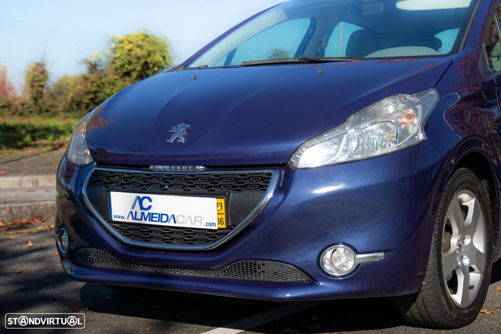 Peugeot 208 1.4 HDi - 5