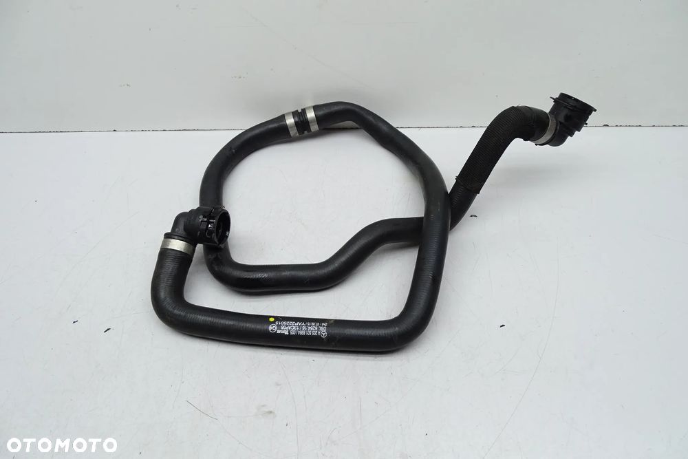 Mercedes C Klasa W205 Rura Przewód wody A2055018984 - 1