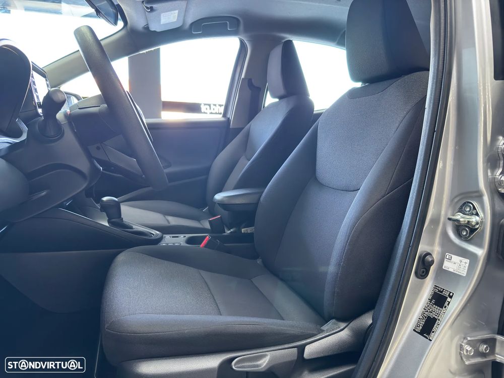 Toyota Yaris 1.5 HDF Comfort Plus - 6