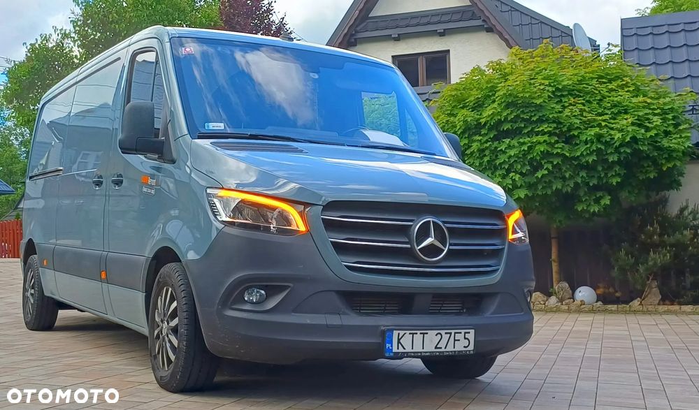 Mercedes-Benz Sprinter - 4
