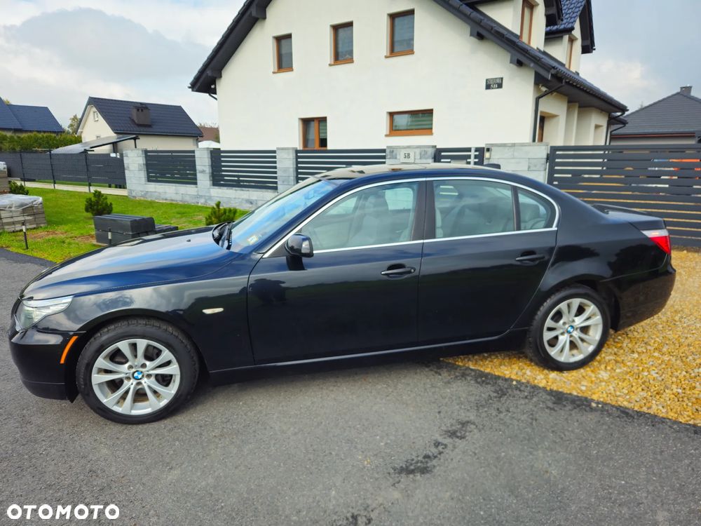 BMW Seria 5 535i xDrive - 24