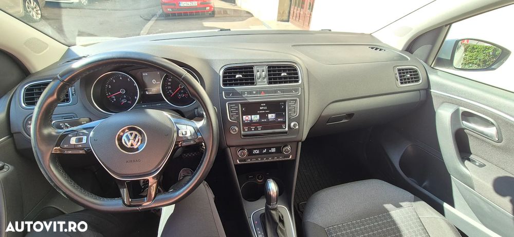 Volkswagen Polo - 8