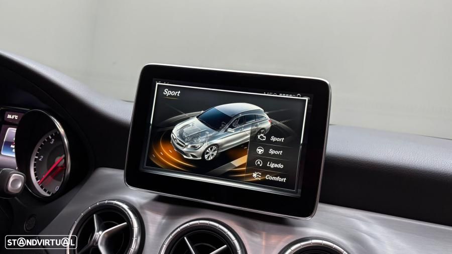 Mercedes-Benz CLA 200 Shooting Brake d 7G-DCT AMG Line - 32