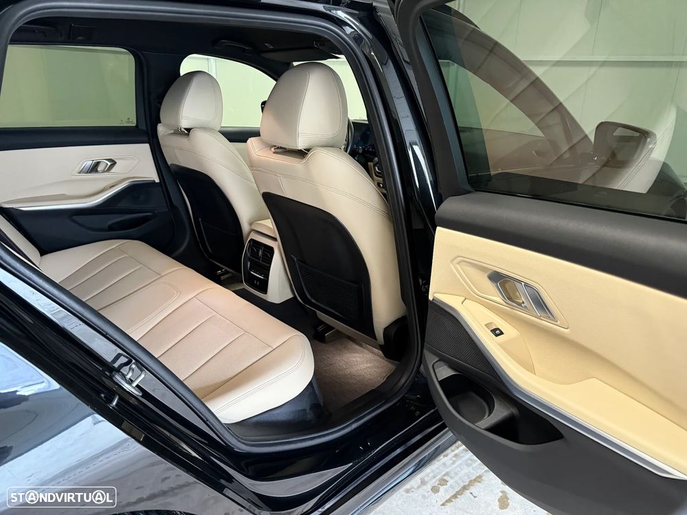 BMW 330 e Aut. M Sport - 40