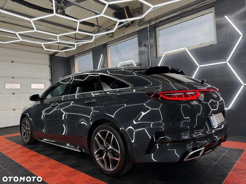 Kia ProCeed 1.4 T-GDI DCT7 OPF GT LINE - 9