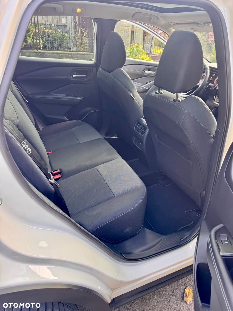 Nissan Qashqai 1.3 DIG-T N-Connecta DCT - 20