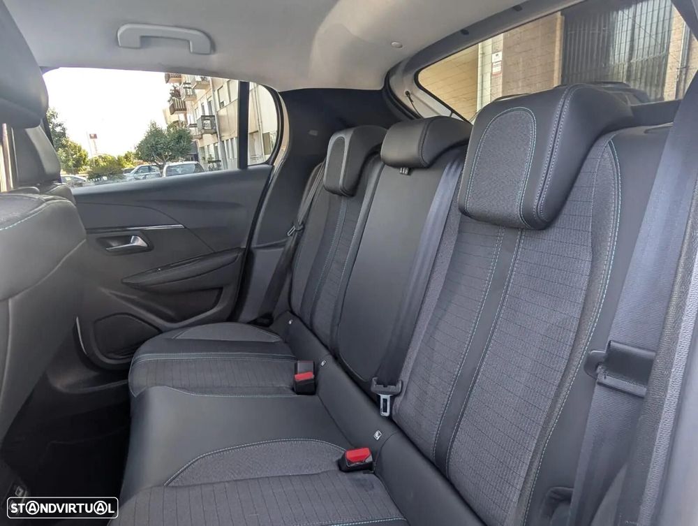 Peugeot e-208 50 kWh Allure Pack - 16
