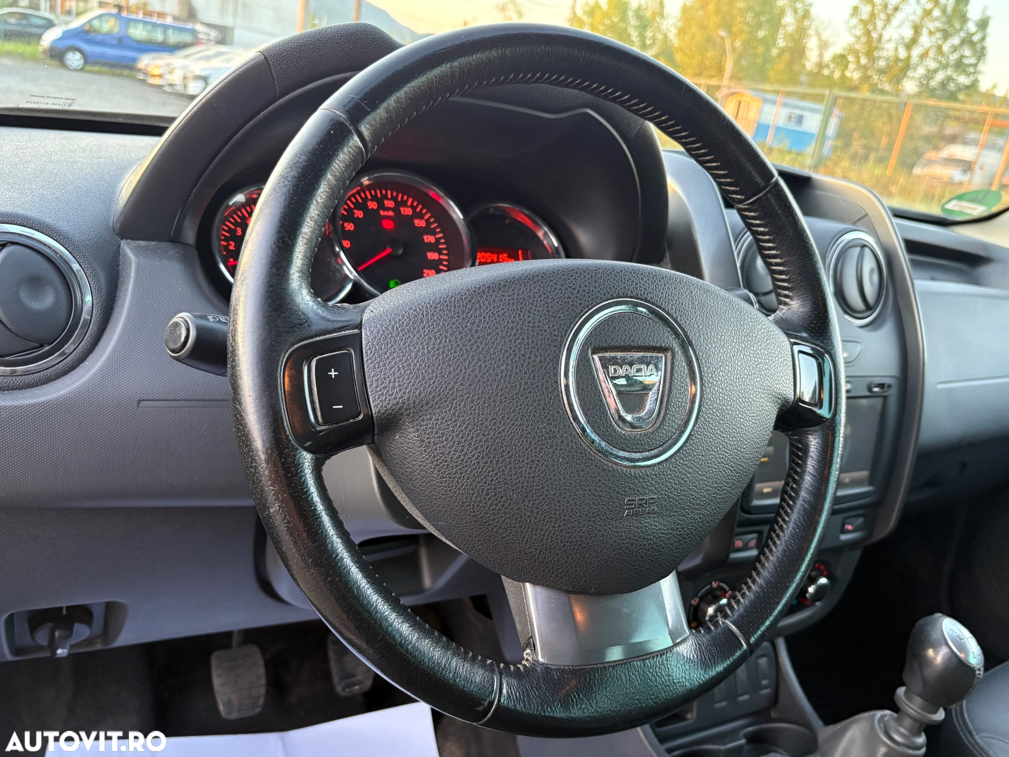 Dacia Duster TCe 125 4x2 Laureate - 13