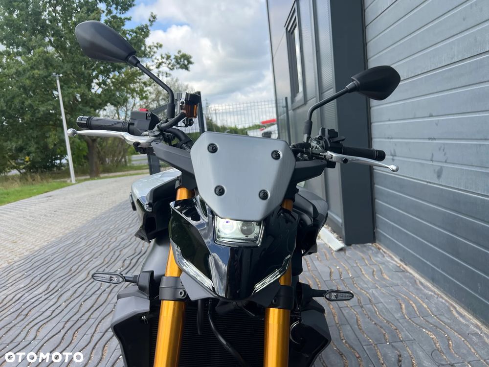 Yamaha MT - 5
