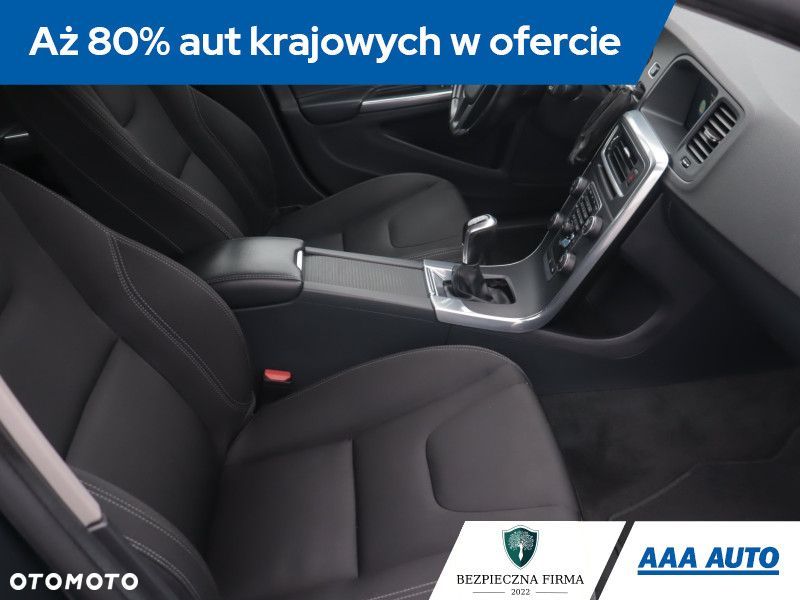 Volvo V60 - 11