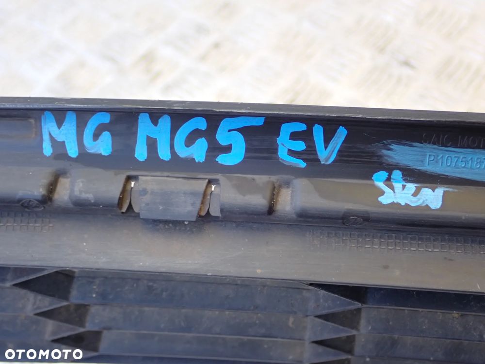 GRILL ATRAPA MG MG5 EV P10751874 - 9