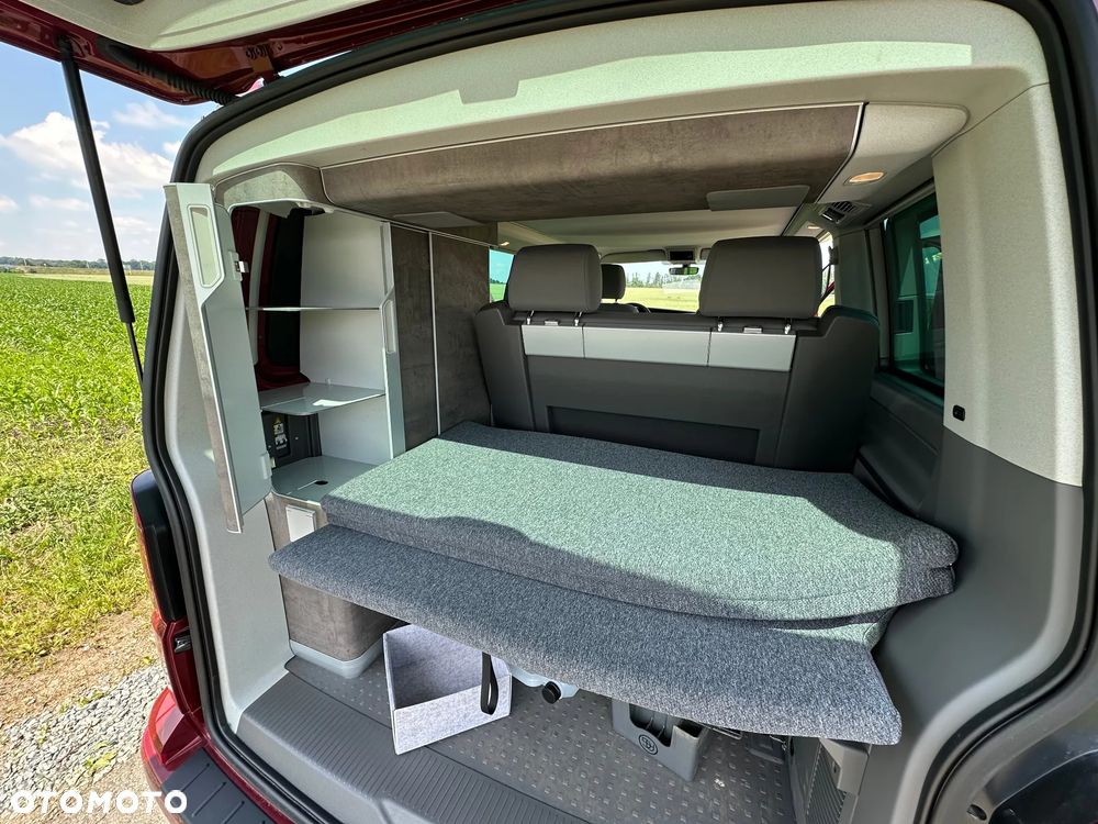 Volkswagen California - 12