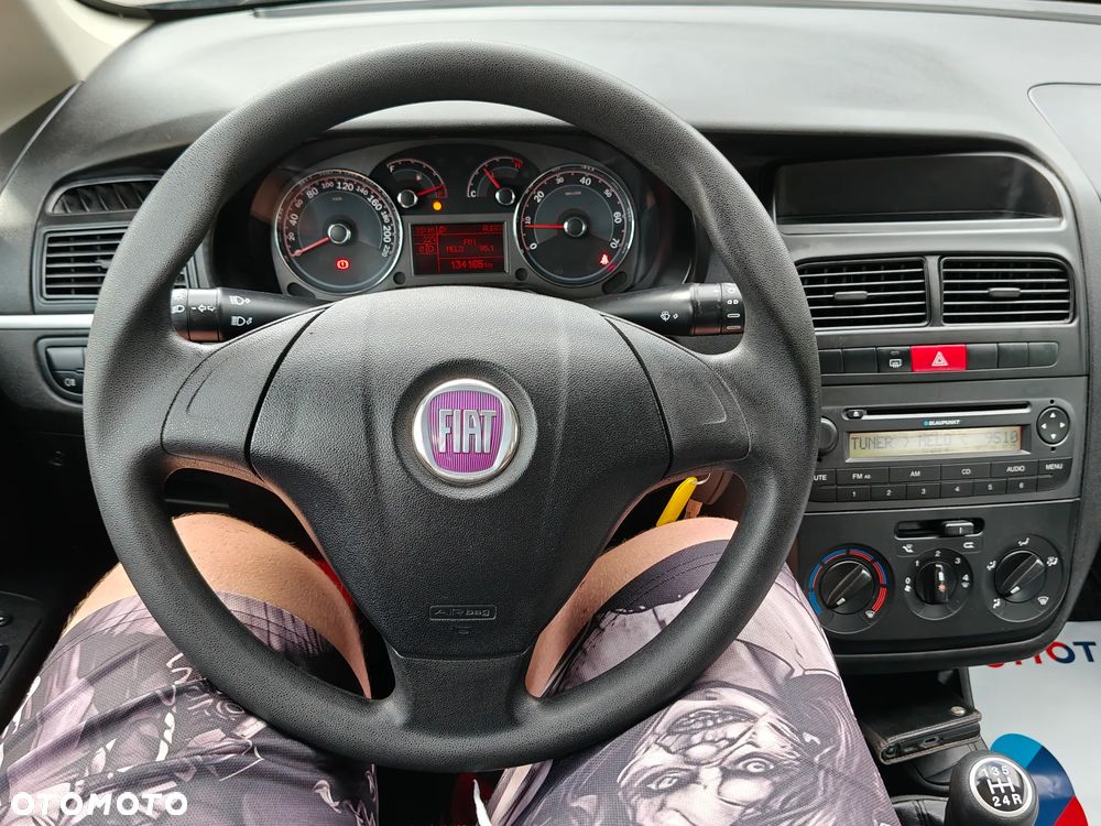 Fiat Linea 1.4 T-Jet 16V Dynamic - 20