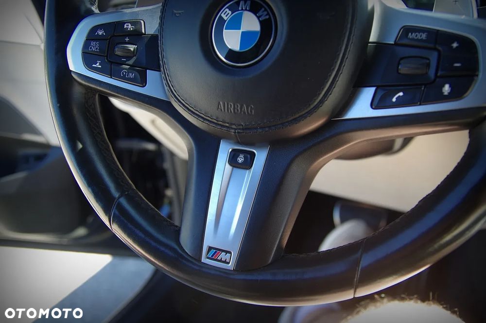 BMW Seria 6 640i xDrive Edycja M Sport - 31