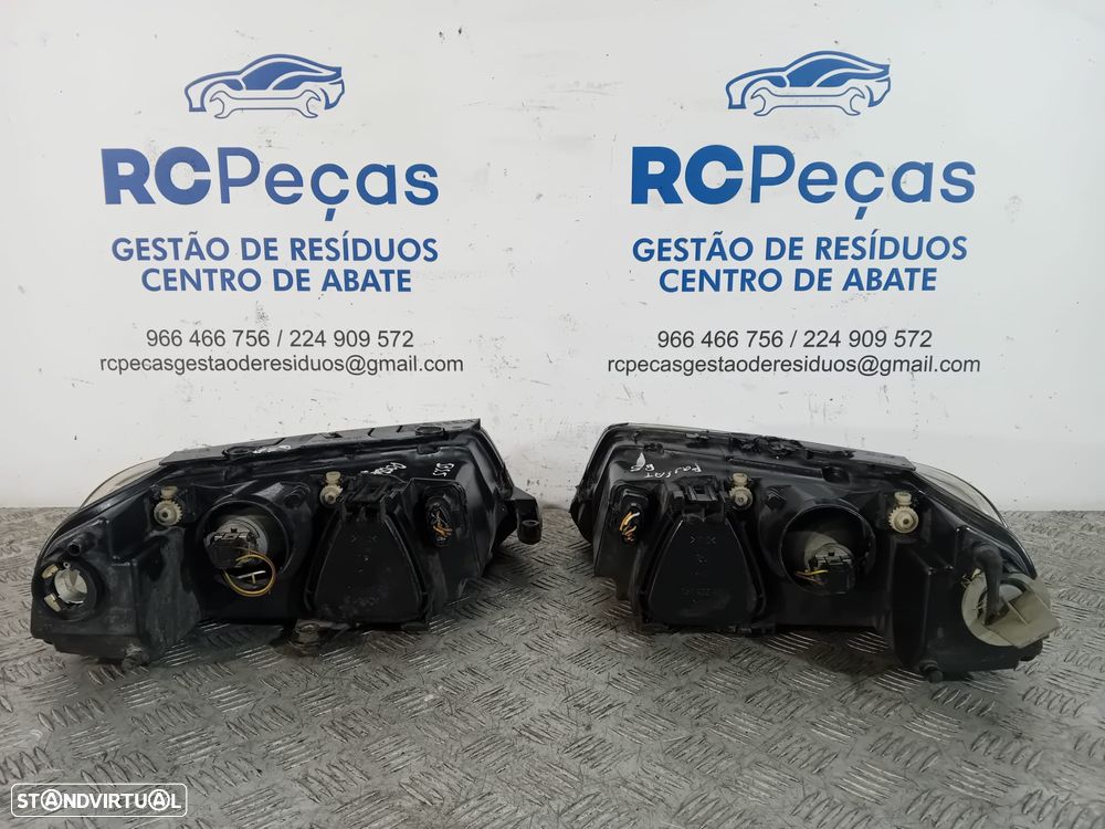 .Conjunto Oticas Farois Direita Esquerda Originais VW Volkswagen Passat B5.5 2000 a 2005 - 4