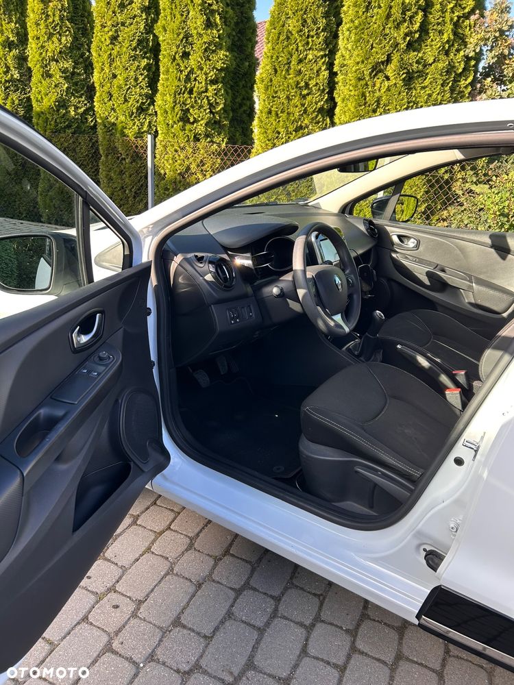 Renault Clio - 6