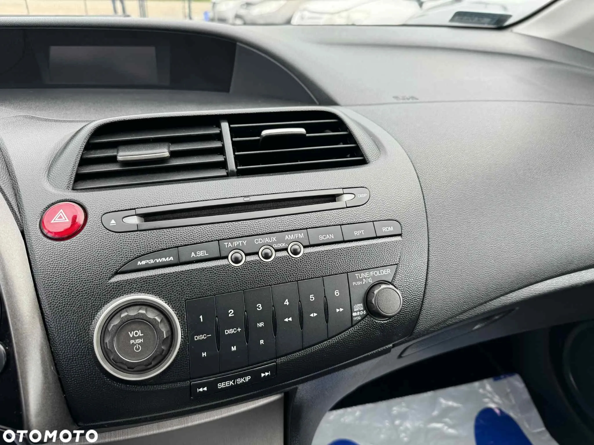 Honda Civic 1.8 Sport - 14