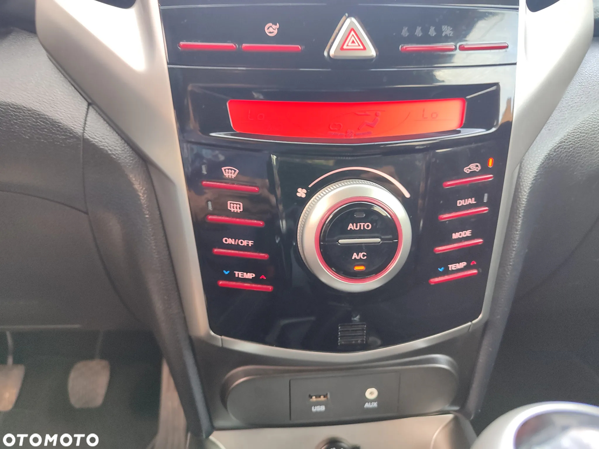 SsangYong/KGM Tivoli 1.6 Crystal Base - 20