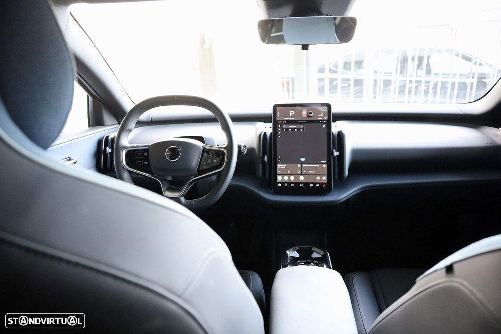 Volvo EX30 69 kWh Single Motor Extended Range Core - 17