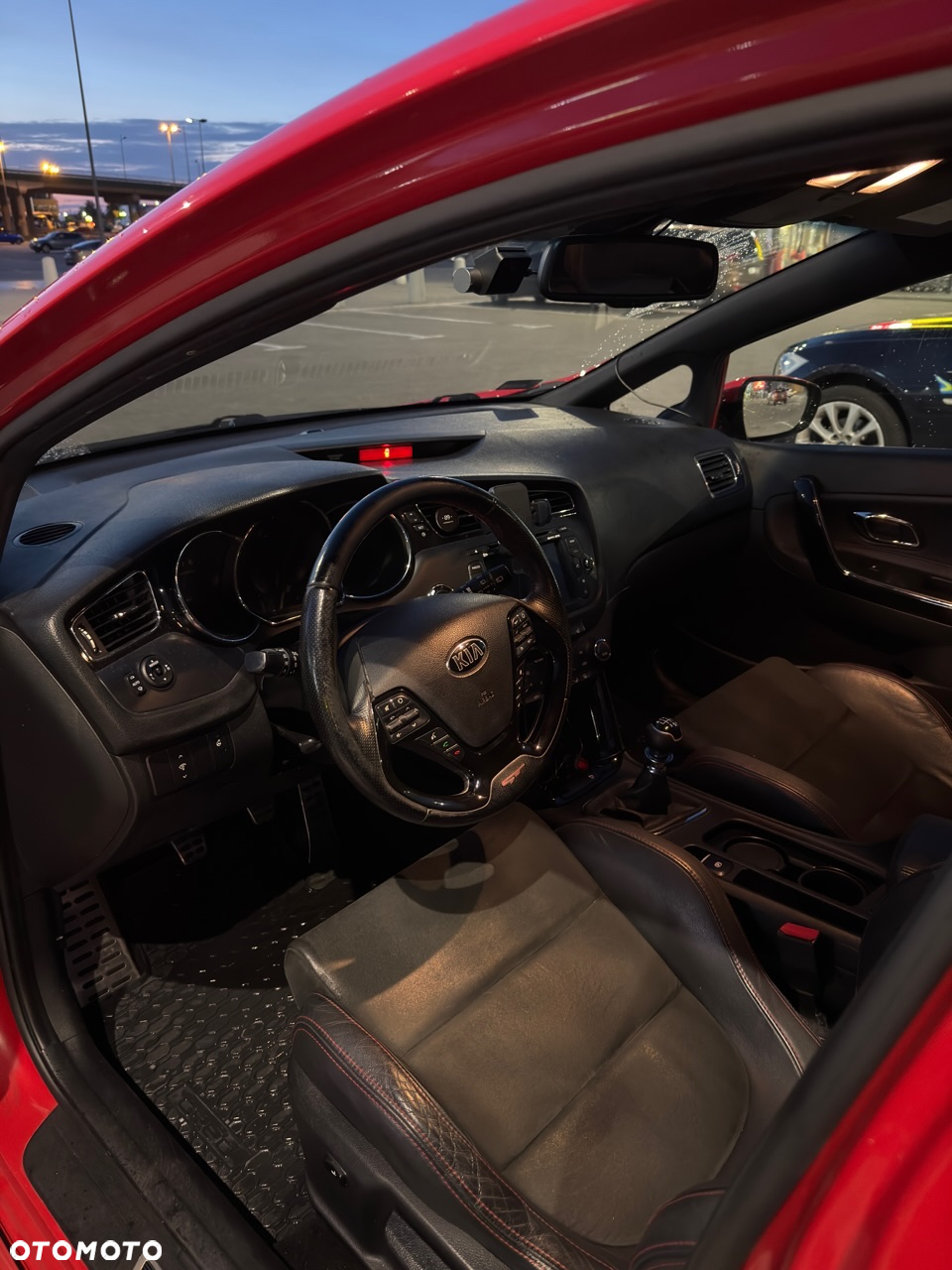 Kia Ceed Cee'd 1.6 T-GDI GT XL - 12