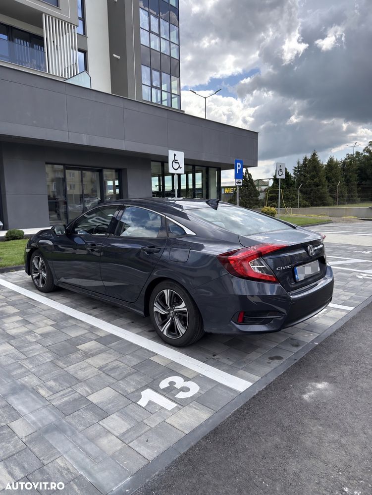 Honda Civic 1.5 VTEC Turbo CVT Elegance Navi - 4