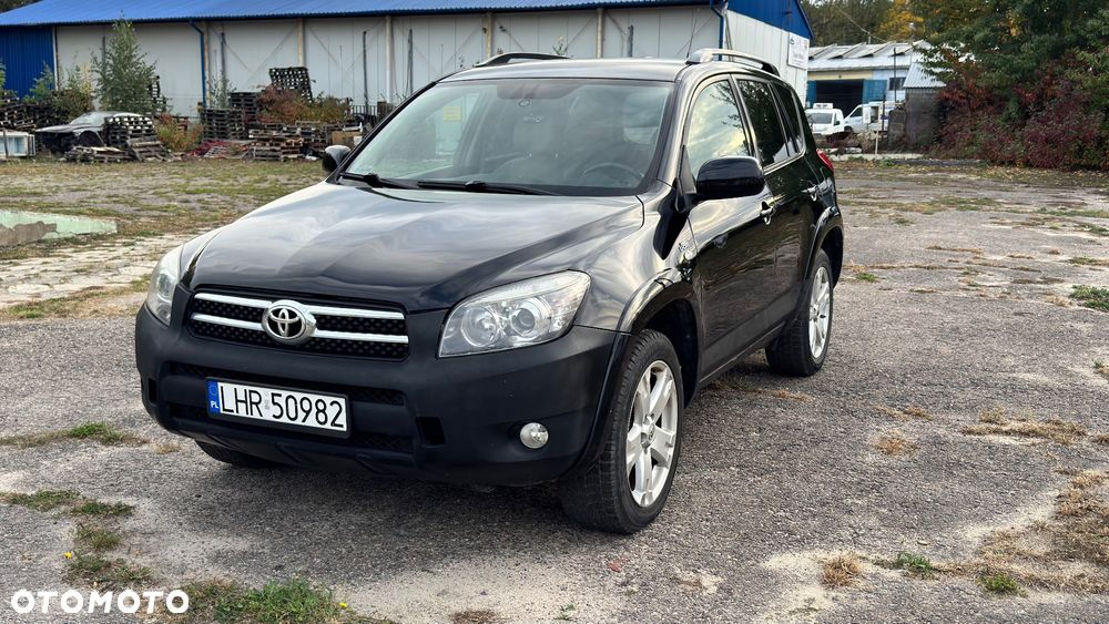 Toyota RAV4 - 2