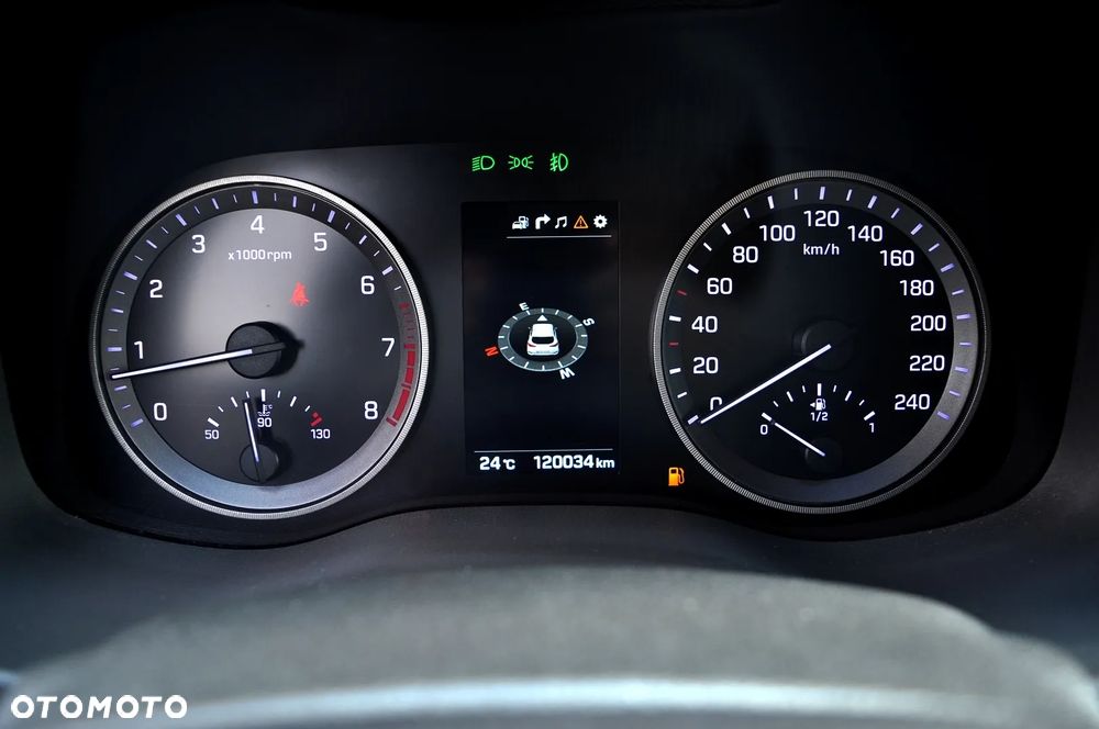 Hyundai Tucson 1.6 GDI BlueDrive Style 2WD - 35