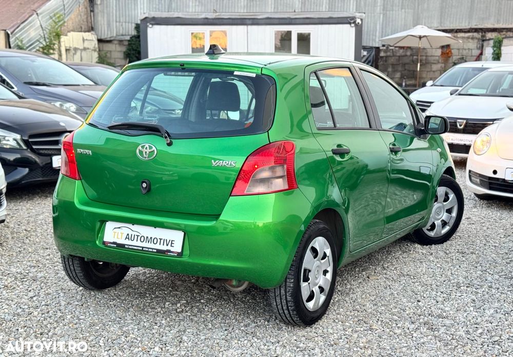 Toyota Yaris 1.0 Luna - 12