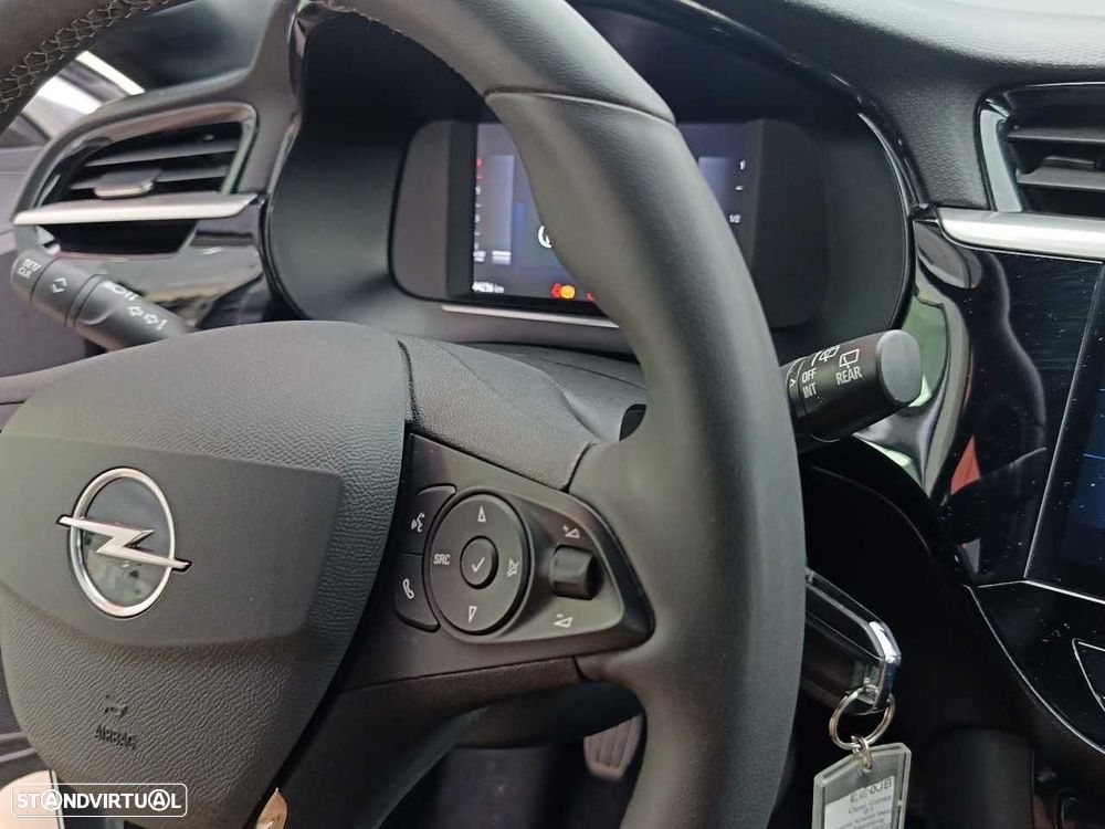 Opel Corsa 1.2 T GS - 16