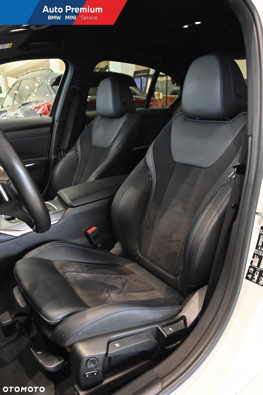 BMW Seria 3 330i xDrive M Sport - 13