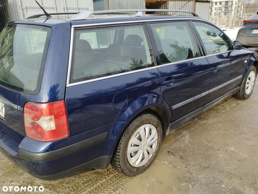 Volkswagen Passat 1.8 5V Turbo Comfortline - 2