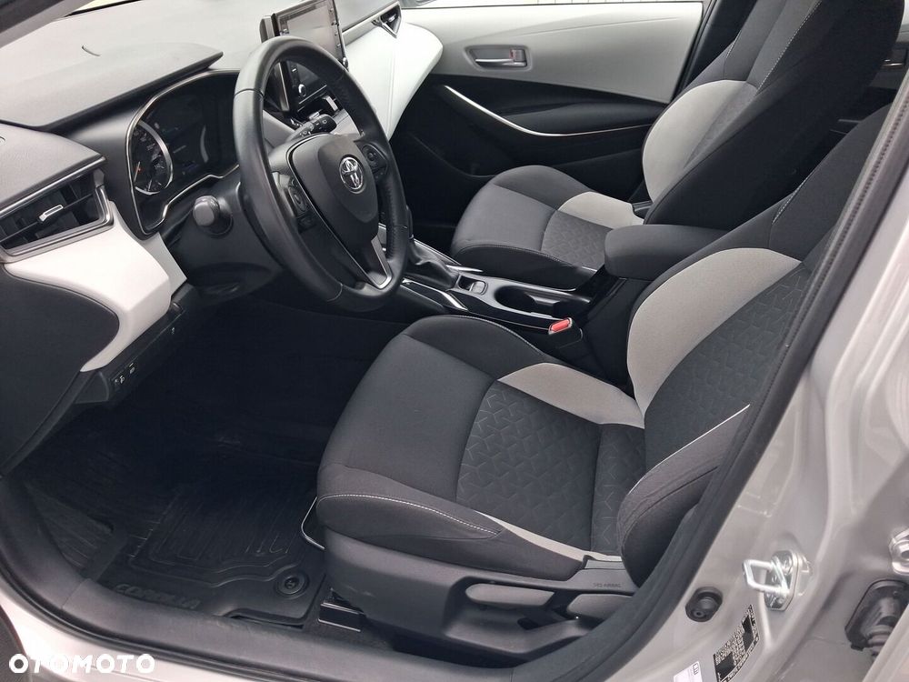 Toyota Corolla 1.8 Hybrid Comfort - 16