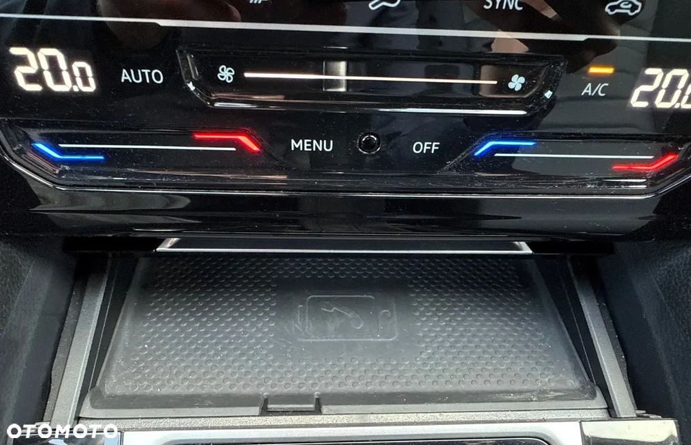 Volkswagen Arteon 2.0 TSI Elegance DSG - 19