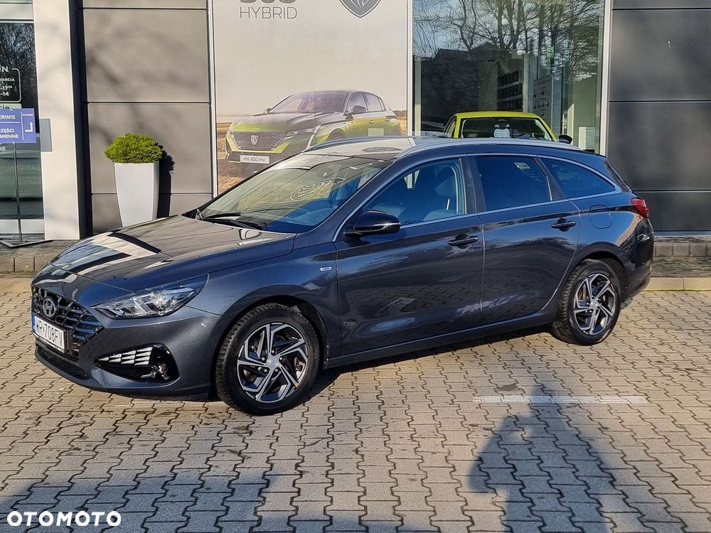 Hyundai i30 1.5 T-GDI 48V Smart - 2