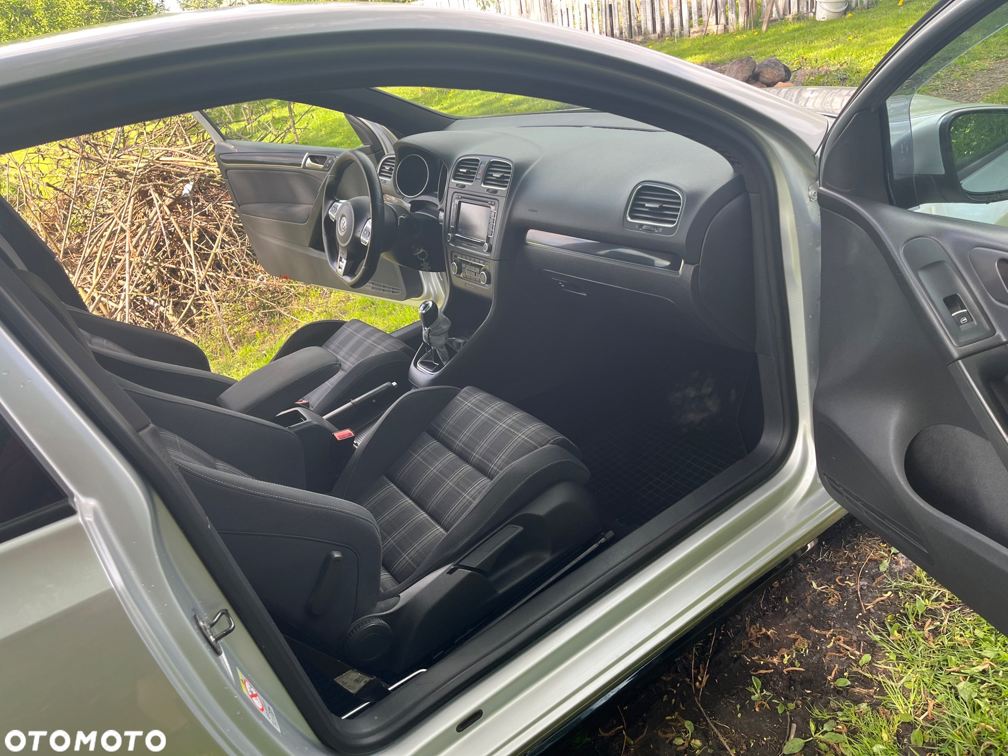 Volkswagen Golf VI 2.0 TDI GTD - 11
